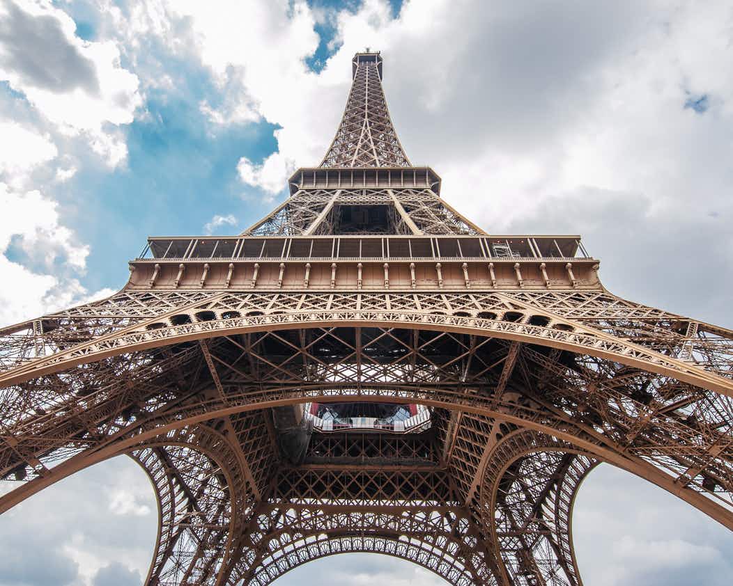 La Torre Eiffel, simbolo di Parigi - Arte Svelata